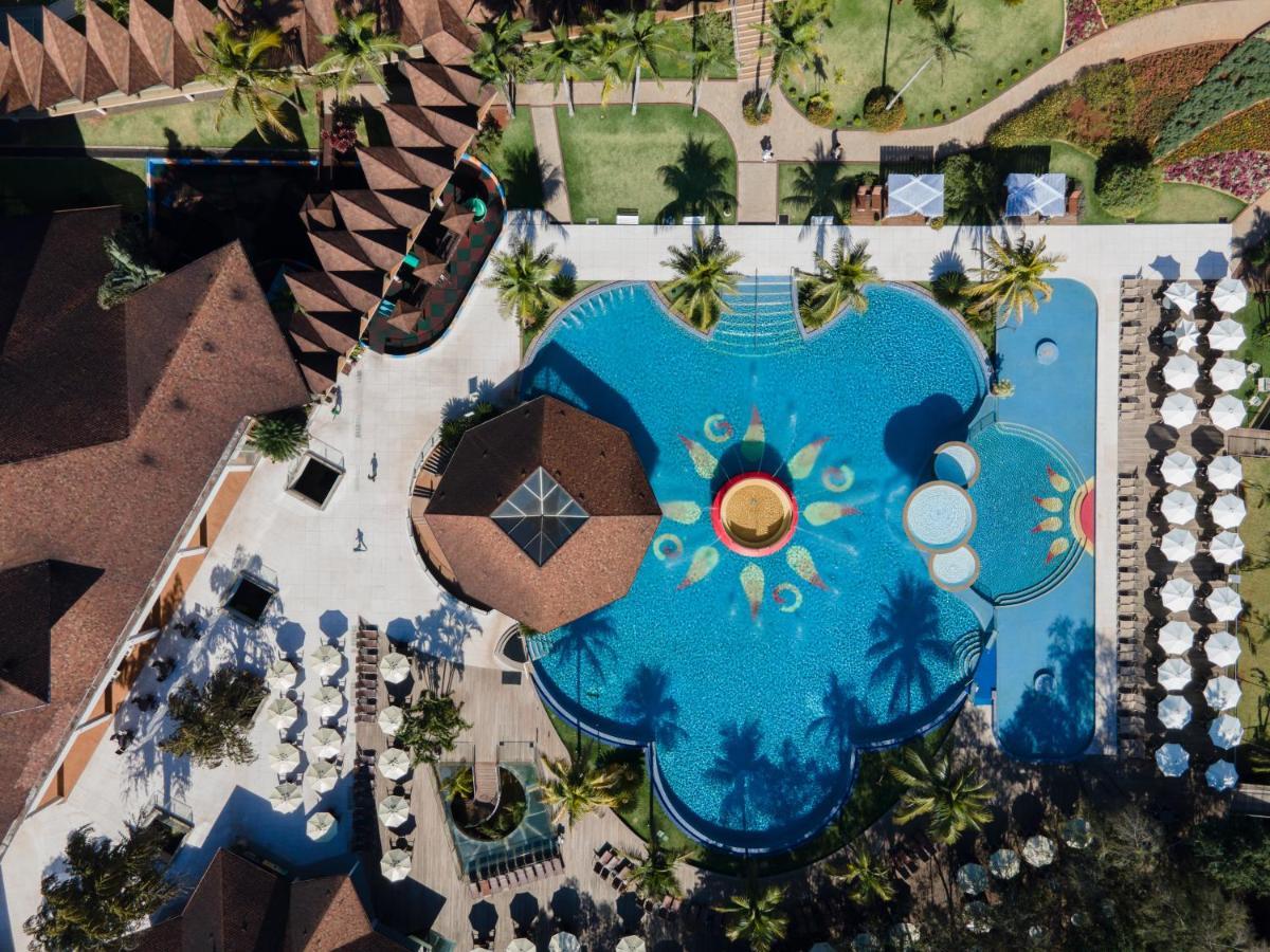 Recanto Cataratas - Thermas, Resort E Convention Фос-ду-Игуасу Экстерьер фото Aerial view of the resort